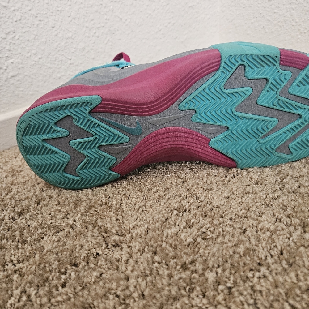 Nike Lunar Raid colorway:South Beach